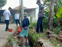 Antisipasi Banjir, Kades Tridayasakti Perbaiki Drainase